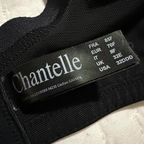 Chantelle High Impact Convertible Sports Bra Black 32DDD Underwire Full Coverage - Picture 7 of 13